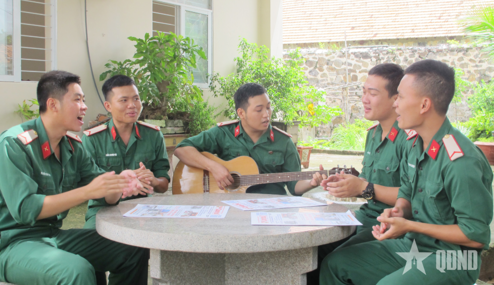 Đổi mới hoạt động, phát huy hiệu quả thiết chế văn hóa ở đơn vị